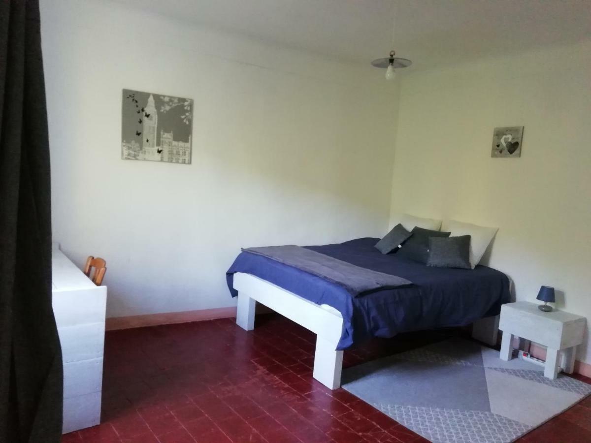 La Maison Bleue Céreste Zewnętrze zdjęcie